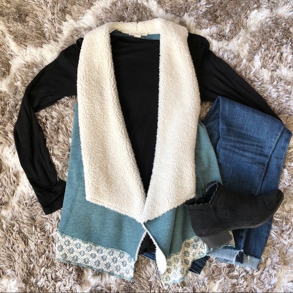 Double Zero Jackets & Blazers - ❄️COZIEST Vest